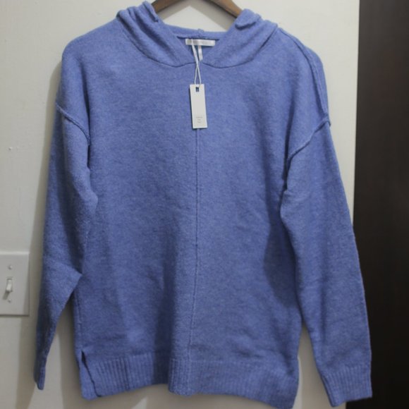 StitchDrop Blue Beach Sweater
